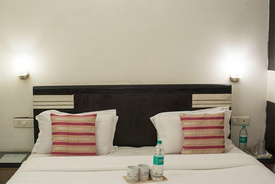 Aura Suites Gurgaon Exterior photo